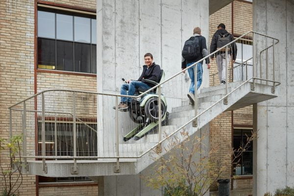 ETH Zürich Foundation, Mit smartem Rollstuhl erfolgreich unterwegs