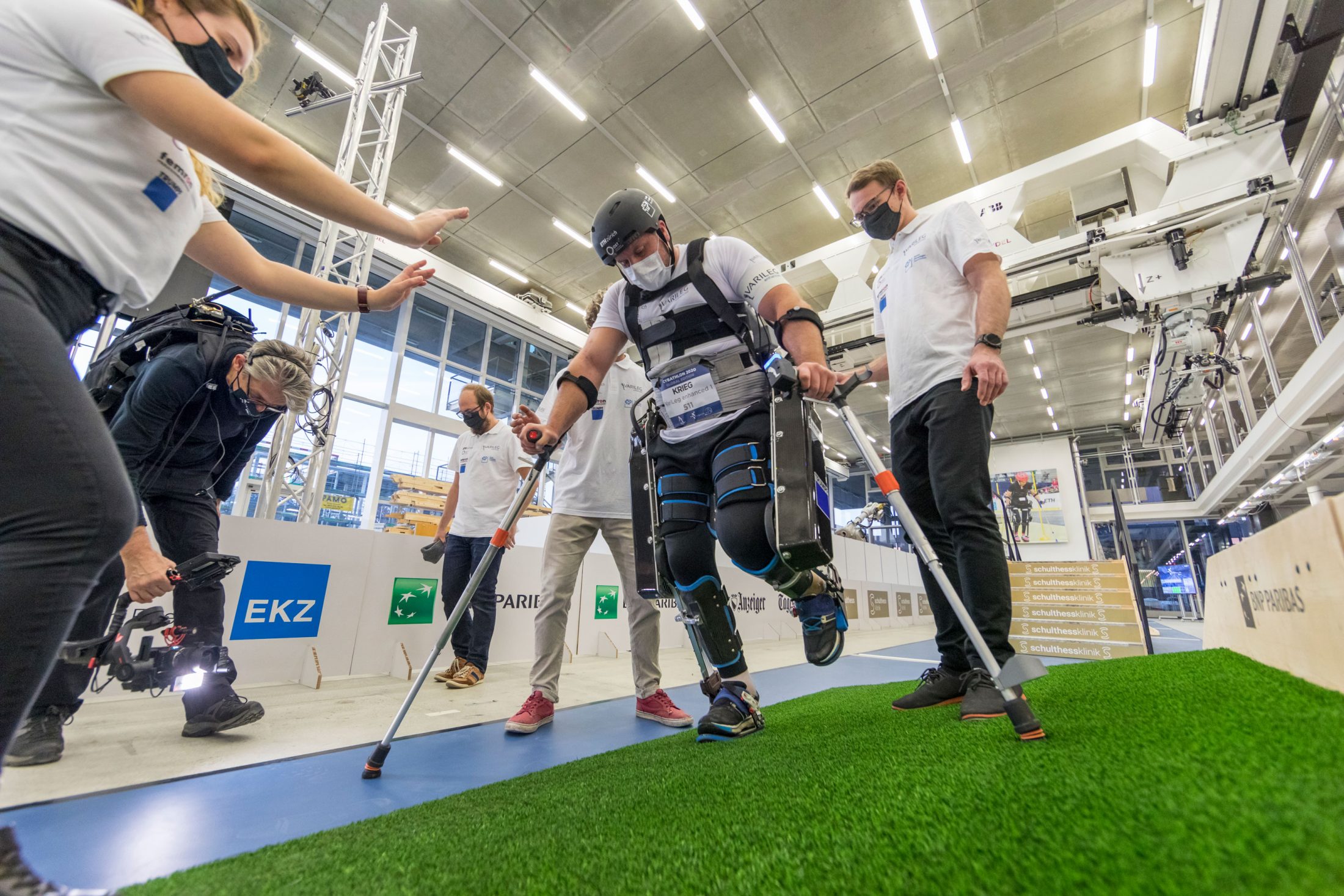 ETH Zurich Foundation, Competition for technical assistance systems: CYBATHLON