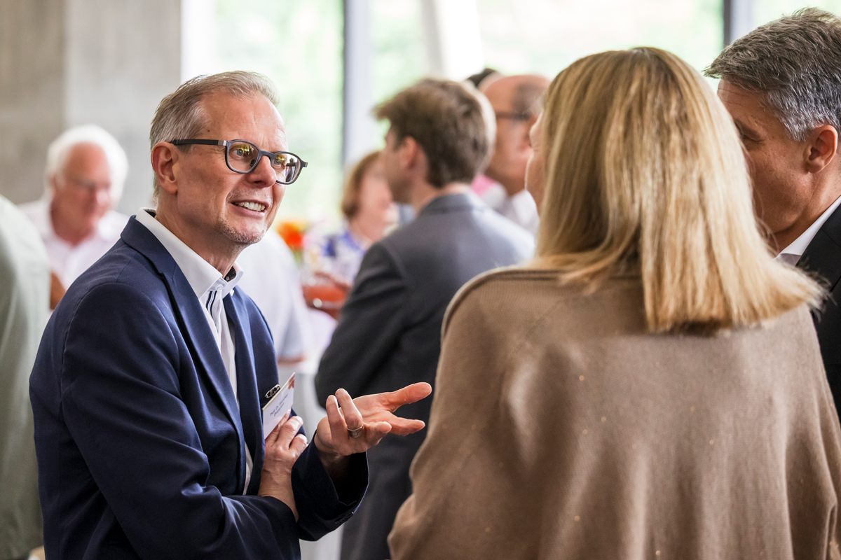 ETH Zürich Foundation, Grosse Ehre für Professor Jeremy Richardson